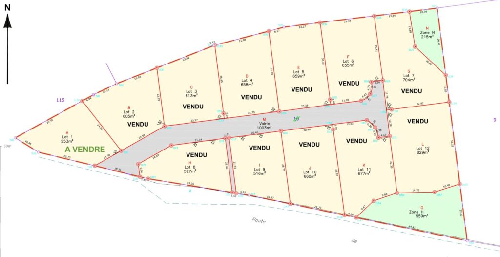 Plan cadastral avec des terrains vendus et un à vendre.